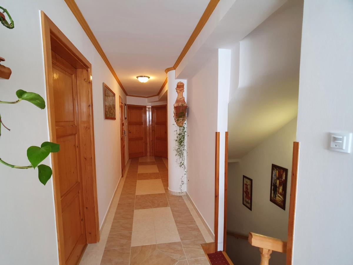 Hévíz Villa Familia Heviz Exterior foto