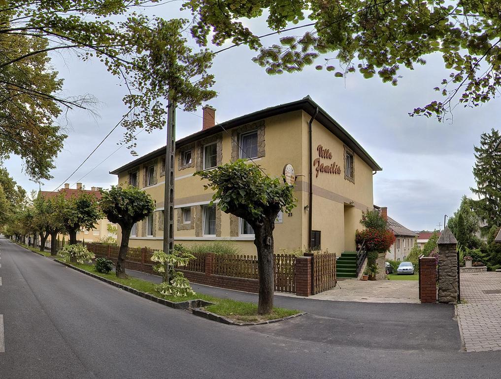 Hévíz Villa Familia Heviz Exterior foto