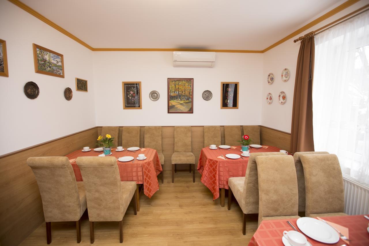 Hévíz Villa Familia Heviz Exterior foto
